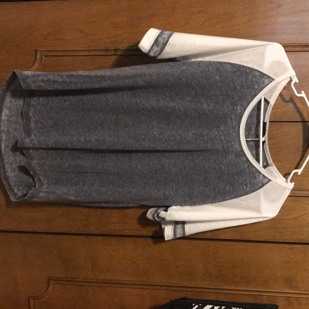 Grey prana baseball tee